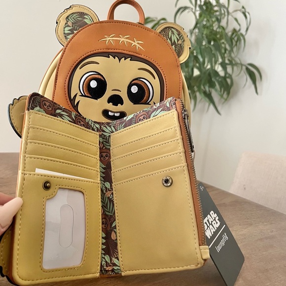Loungefly x Star Wars Ewok Backpack & Wallet - Picture 7 of 10